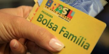 O ministro da Cidadania Onyx Lorenzoni disse que o Bolsa Família terá um novo reajuste no valor pago aos beneficiários