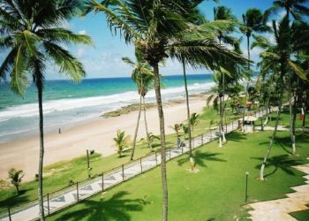 Prefeitura de Lauro de Freitas interdita acesso às praias a partir desta quarta-feira