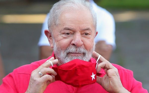 Ex Presidente Lula se torna elegível