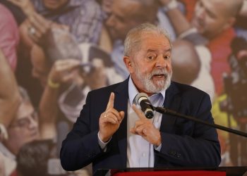 Lula diz que foi ‘vítima da maior mentira jurídica em 500 anos de História’