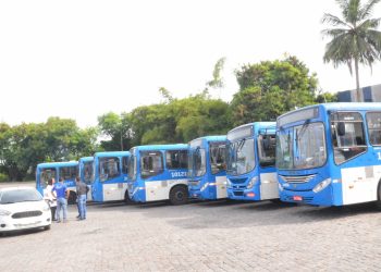 Rodoviários farão paralisação na manhã desta segunda-feira, afirma sindicato