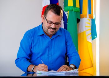 M. de Deus: Prefeito Dailton Filho sanciona Lei que beneficia famílias com R$ 300