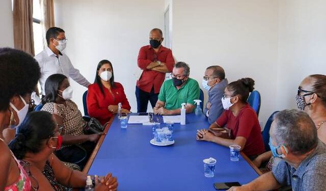 Madre de Deus: Comissão do Apicum se reuniram, na Câmara de Vereadores, para falar sobre a desapropriação de quase 200 moradores