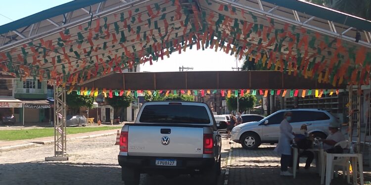 Madre de Deus: o calendário da vacinação de junho, contra covid-19, foi antecipado para esta quinta-feira