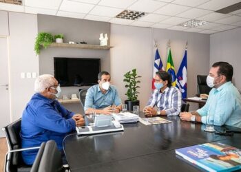 Prefeitos discutem garantias de compensações ambientais da venda da RLAM