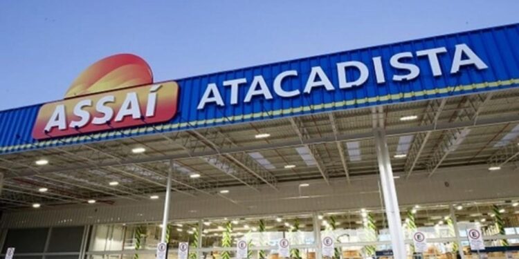Supermercado atacadista oferece mais de 100 vagas temporárias de trabalho para o fim do ano na BA