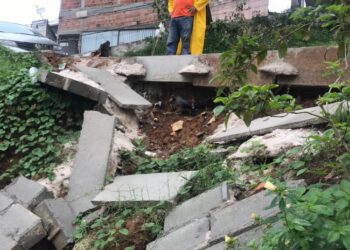 Madre de Deus: Chuva provoca deslizamento de terra