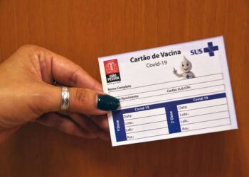 Detran e SAC vão exigir cartão de vacinação para atendimento presencial