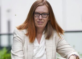 Próxima pandemia pode ser mais letal, diz criadora da vacina AstraZeneca