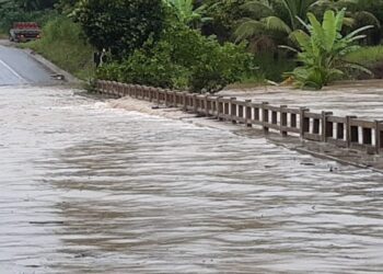 Tempestades interditam rodovias de municípios ‘ilhados’ na Bahia