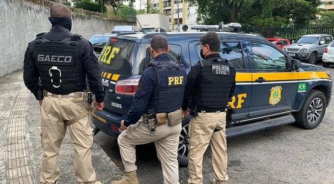 Madre de Deus: Operação cumpre mandados de busca apreensão no município