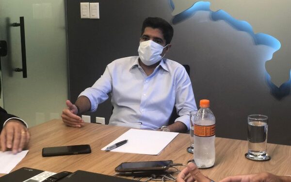 ACM Neto diz que tem apoio de 76,9% dos prefeitos da região metropolitana de Salvador