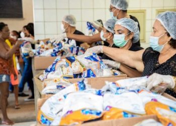 Madre de Deus: Prefeitura entrega o peixe da Semana Santa