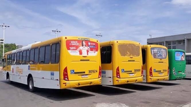 Rodoviários metropolitanos entram em greve