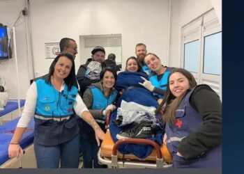 Mulher dá à luz durante show do Metallica em Curitiba