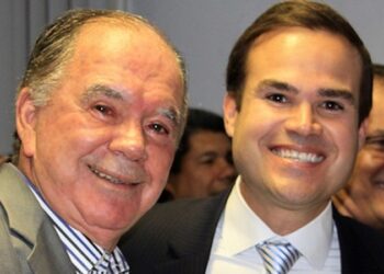 João Leão desiste do Senado e Cacá assume vaga