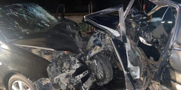 Duas pessoas morrem em grave acidente na BR 324