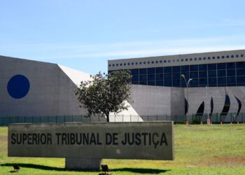 STJ: planos de saúde não são obrigados a cobrir condutas fora da lista da ANS