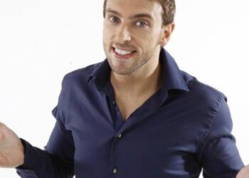 Humorista faz piada com criança com hidrocefalia e é demitido do SBT