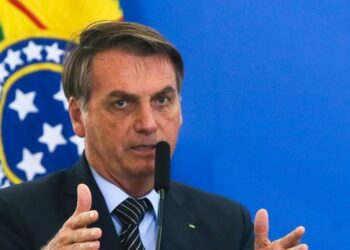 Bolsonaro diz que morte de militante petista foi resultado de “briga estúpida e sem razão”