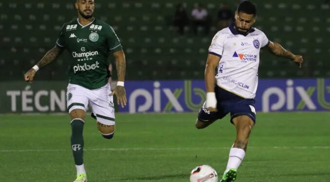 Bahia vence o Guarani fora de casa e se aproxima do vice-líder