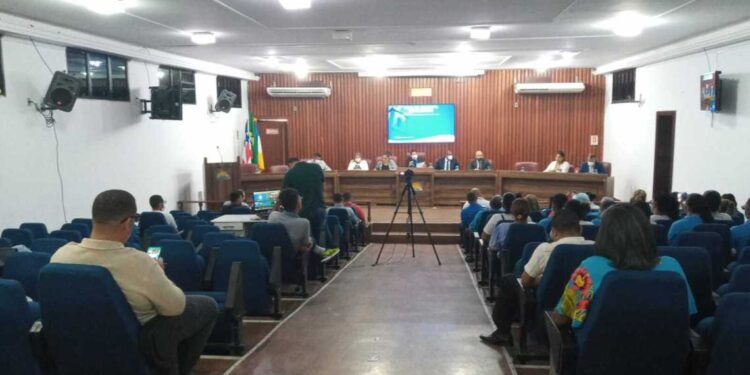 Madre de Deus: vereadores aprovam piso salarial para Agentes de Endemias e Agentes de Saúde