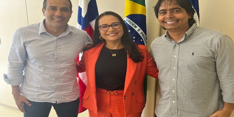Soraia Cabral é recebida por Bruno Reis e amplia alianças