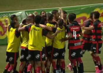 Vitória vence o Mirassol e vai decidir vaga no Barradão