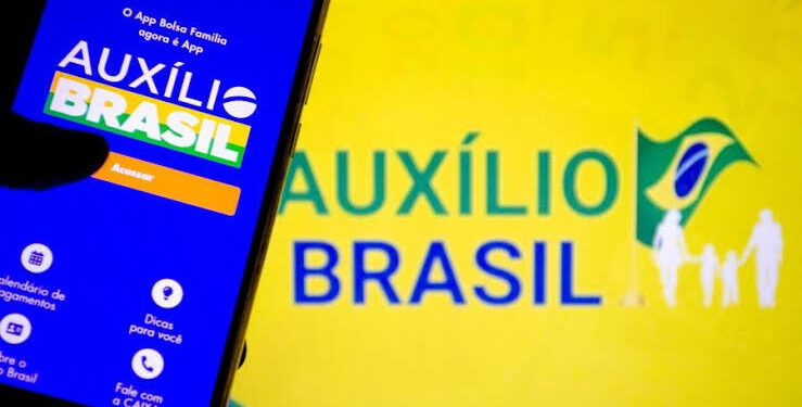 Caixa paga Auxílio Brasil a beneficiários com NIS de final 5