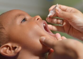 Nova York declara estado de emergência devido à disseminação da poliomielite