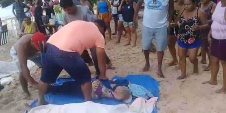 Embarcação de passageiros afunda e deixa mortos e desaparecidos na região de Belém