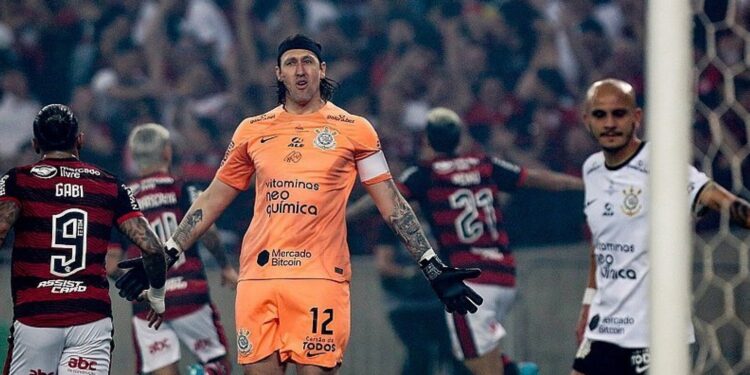 Nos pênaltis Flamengo derrota Corinthians e é campeão da Copa do Brasil