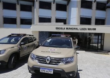 Ameaças de bombas interrompem atividades em duas escolas de Salvador