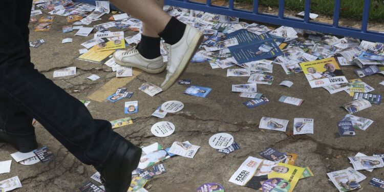 Boca de urna e compra de votos motivaram prisões durante votação