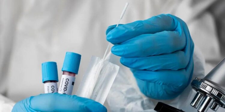 Brasil registra primeira morte por subvariante da ômicron