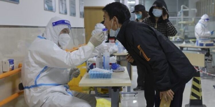 Porque a política da ‘covid zero’  tem causado protestos na China