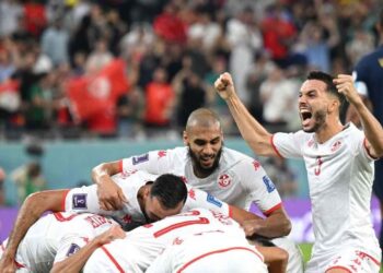 França leva golaço e sofre derrota histórica para a Tunísia