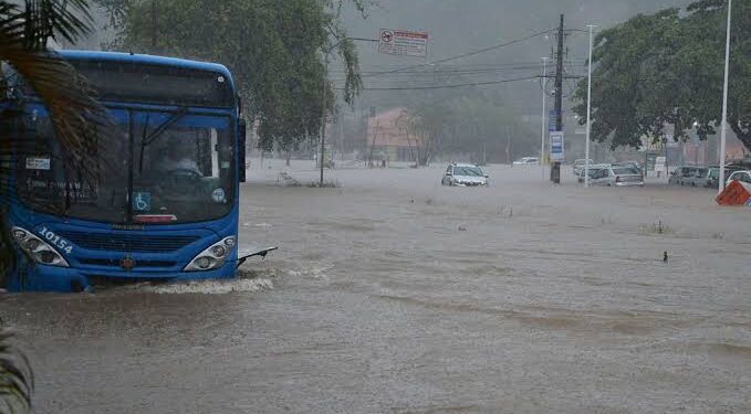 Codesal registra mais de 40 ocorrências por conta do tempo chuvoso na capital baiana