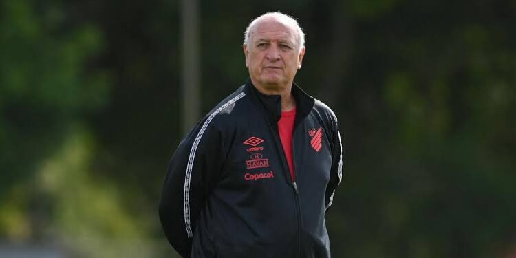 Aos 74 anos, Felipão anuncia aposentadoria como treinador