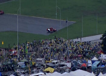 Protestos em Brasília, marcam o feriado da proclamação da República