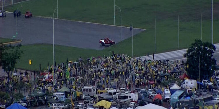 Protestos em Brasília, marcam o feriado da proclamação da República