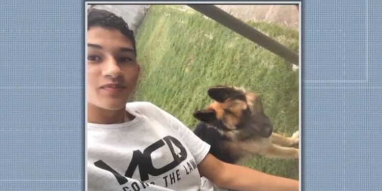 Bahia: Homem é preso suspeito de matar enteado de 15 anos com pauladas