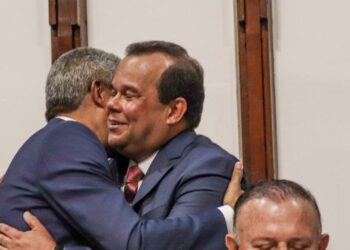 Jerônimo Rodrigues e Geraldo Júnior são empossados governador e vice