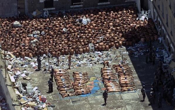 Presidente do STF suspende indulto que perdoava pena de condenados do Massacre do Carandiru