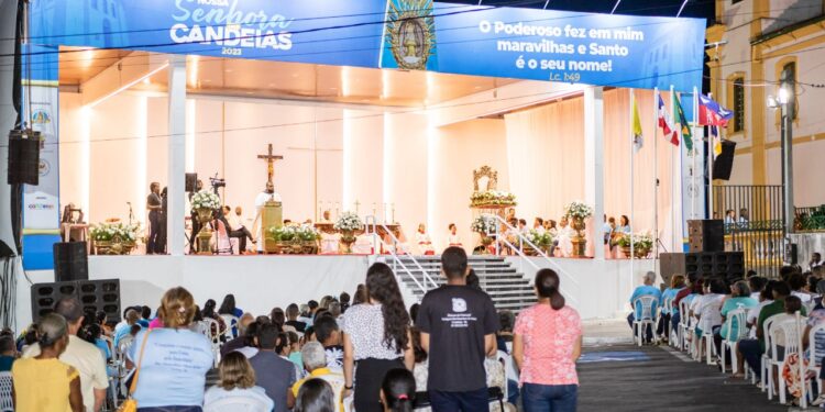 Fé e devoção marcam o inicio dos festejos de Nossa Senhora das Candeias