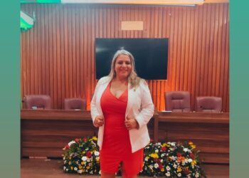 Madre de Deus :Mirlene Dourado toma posse como presidente da Câmara de vereadores