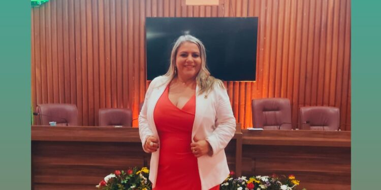 Madre de Deus :Mirlene Dourado toma posse como presidente da Câmara de vereadores