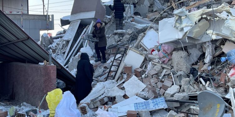 Terremoto: Com mais de 35 mil mortos, buscas chegam a reta final diz ONU