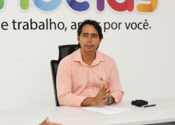 Candeias: Prefeitura garante piso dos professores e reajuste do Agentes Comunitários de Saúde e Endemias