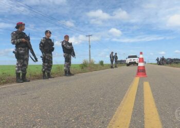 Roraima aumenta policiamento em cinco cidades contra ações criminosas de garimpeiros que fugiram da reserva Yanomami